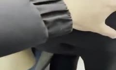 趁姐姐不在，又将妈妈的小[xiao]穴灌满了