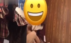 小哥强推可爱的小女友不管你现在愿意不愿意 不小心露脸了 - soav