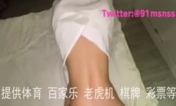 露脸可爱多高难度深入内射，多多支持啊