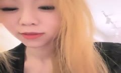 兄弟们！女神终于被操了XXX最新上市！【不乖学姐】被射满嘴精子！超骚眼镜妹mei，反差婊