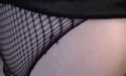 今天跟妈妈去爬山妈妈勾引我黑丝大长腿后入妈妈舒服我看到我就射了（非原创