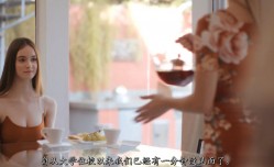女神级别的美女大学生颜值身shen材特别诱人丰腴大长腿柔柔气质