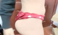 气质甜美女神小姐姐！掏出白嫩奶子看看！黑丝美腿蜜桃臀，翘起屁股拍打