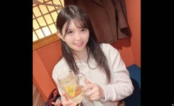 FC2PPV-3179458 最新上市！【無修正】ち◯んしてくださいと言わんばかりのGcup巨乳を強調する保健室の先生