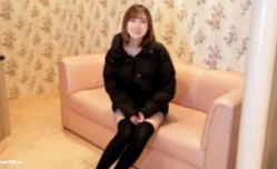 FC2PPV-4291991 最新上市！【無】記念すべき人生の初イキを撮っちゃいました！あのS級色白美肌の素人美女に再会！